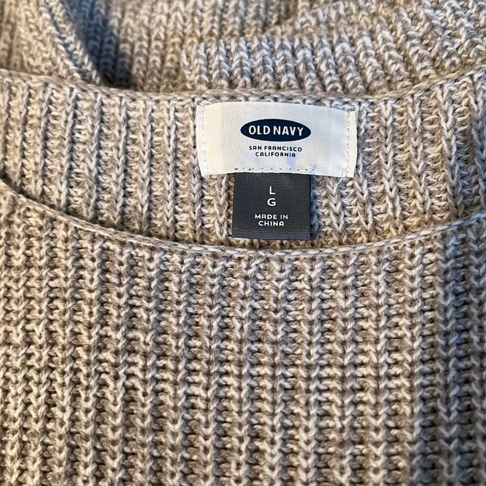 Old Navy Light Gray Knit Sweater - Picture 3 of 4